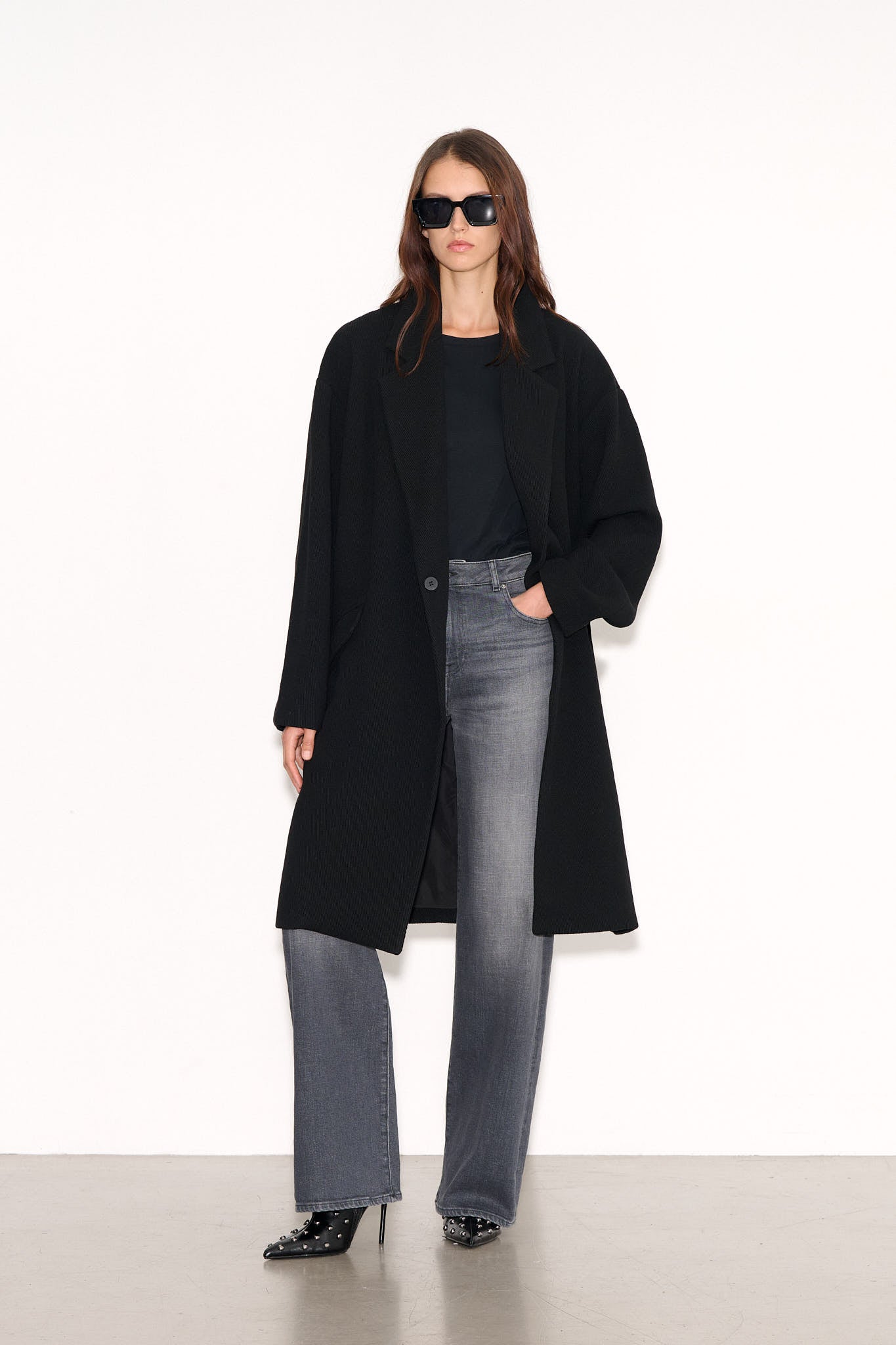 Manteau coupe entravée col tailleur MACHA NOIR - School Rag