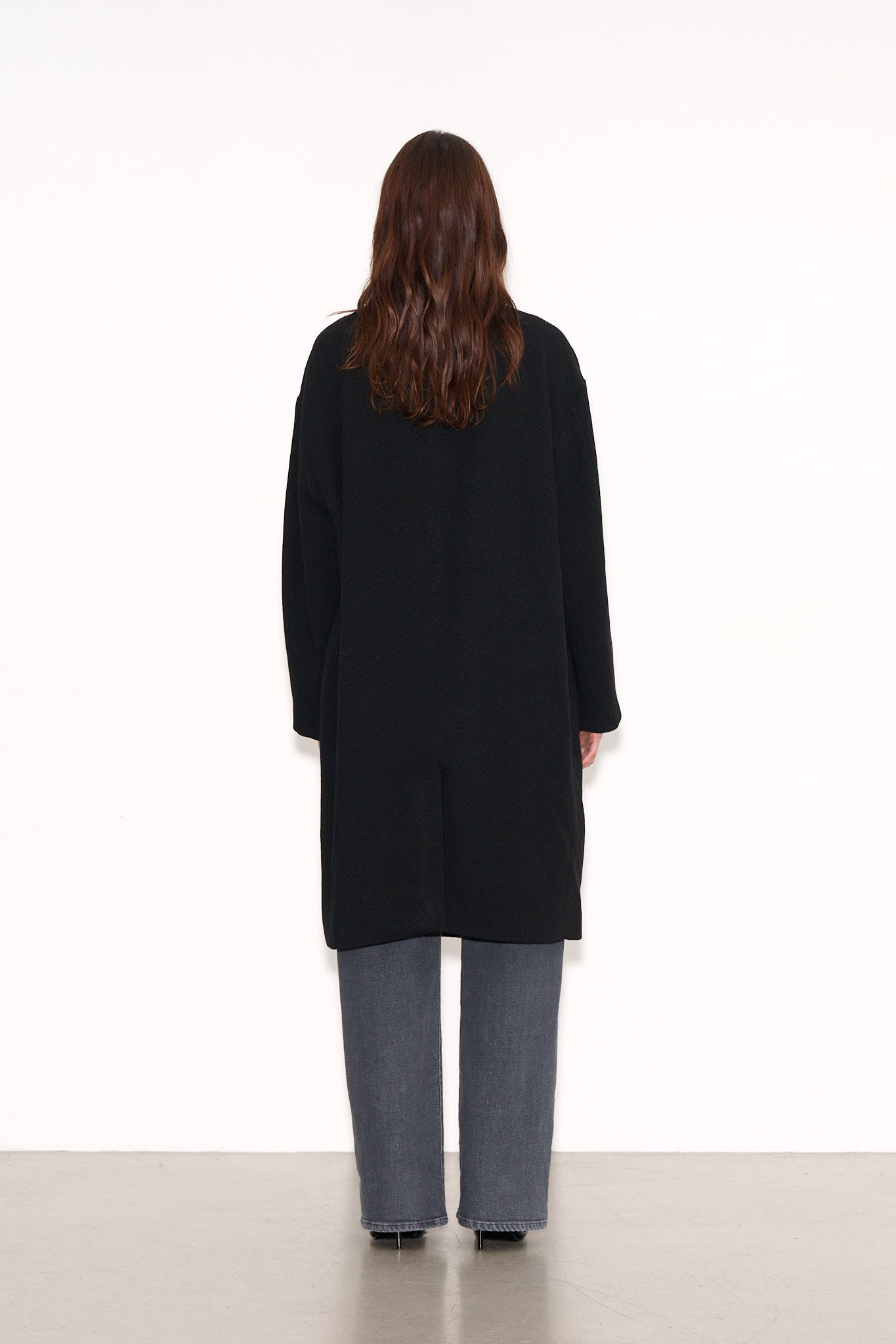 Manteau coupe entravée col tailleur MACHA NOIR - School Rag