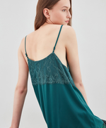 THEINA Top satiné dentelle, JUNGLE GREEN, large